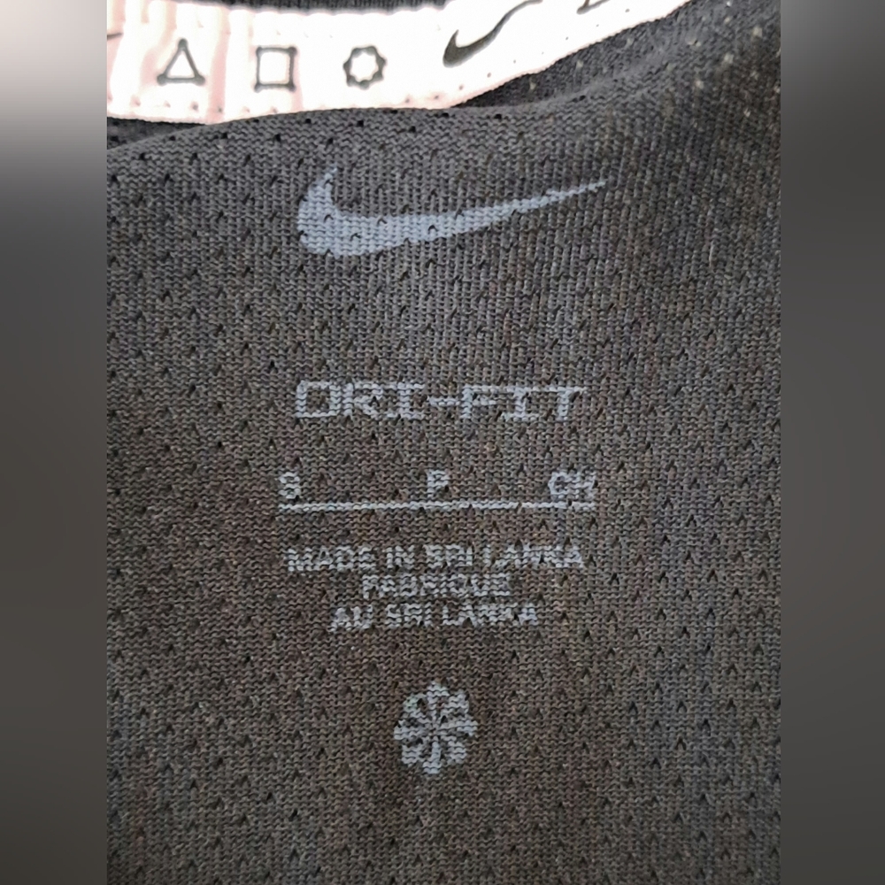 Nike drifit t-shirt